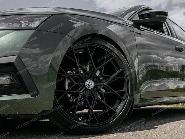 Skoda Octavia на дисках HRE FF10 R19 - Фото № 3