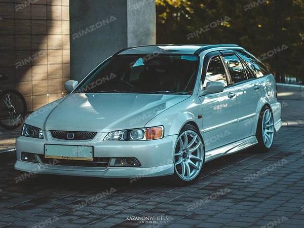Honda Accord на литых дисках work emotion cr kiwami "18" - Фото № 1