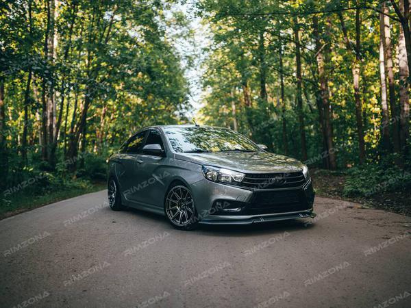 LADA Vesta НА ДИСКХ XXR 527 R17 - Фото № 1
