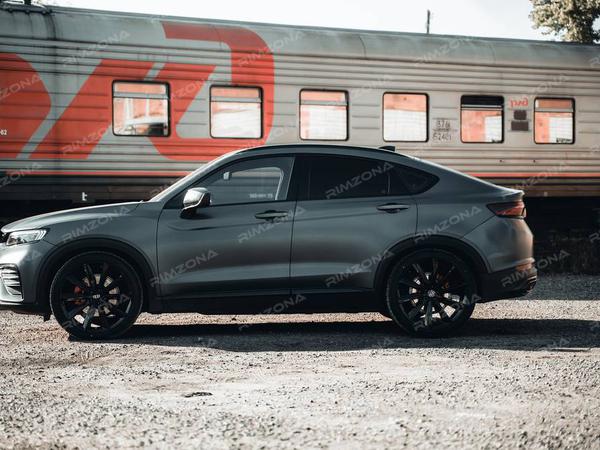 GEELY Tugella на кованых дисках в стиле Tesla X R21 - Фото № 6