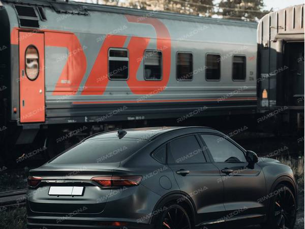 GEELY Tugella на кованых дисках в стиле Tesla X R21 - Фото № 7