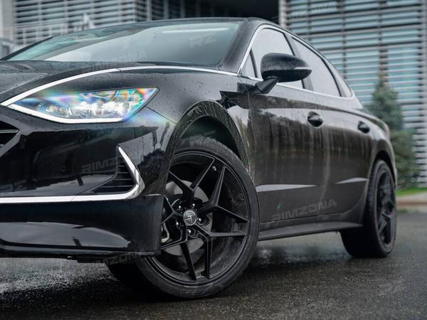 HYUNDAI SONATA НА ЛИТЫХ ДИСКАХ В СТИЛЕ HRE FF11 R19 - Фото № 3