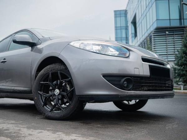 RENAULT FLUENCE НА ЛИТЫХ ДИСКАХ В VAGE VF-X01 R17 - Фото № 3