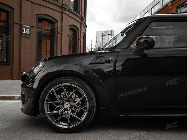 MINI COUPE НА ЛИТЫХ ДИСКАХ В СТИЛЕ HRE FF10 R17 - Фото № 3