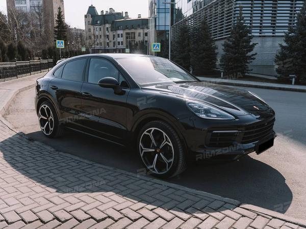 PORSCHE CAYENNE НА КАСТОМНЫХ КОВАНЫХ ДИСКАХ R22 - Фото № 1