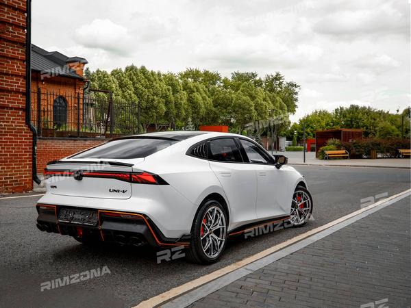 CHANGAN UNI-V НА ЛИТЫХ ДИСКАХ BBS CI-R R18 - Фото № 8