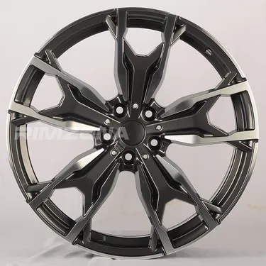 Литой диск В стиле BMW Y0204 R20 8J 5x112 ET25 dia 66.6