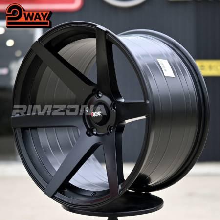 Литой диск XXR EMOTION CR2P R18 10.5J 5x114.3 ET15 dia 73.1