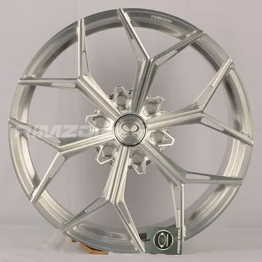Кованый диск VAGE VF-X01 R20 9J 6x139.7 ET15 dia 106.1