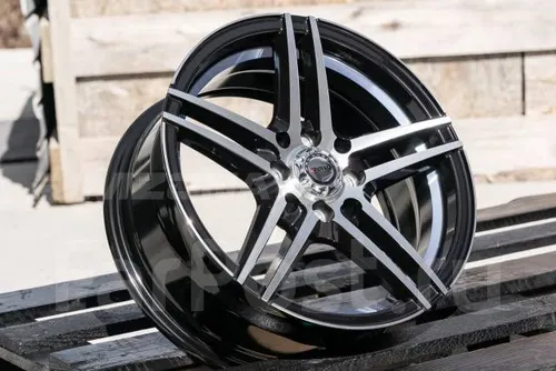 Литой диск В СТИЛЕ VOSSEN 8637 R15 6.5J 4x100/4x114.3 ET35 dia 73.1