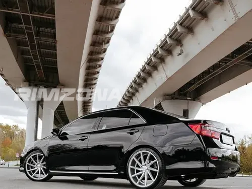 Литой диск В СТИЛЕ VOSSEN CVT R19 8.5J 5x114.3 ET35 dia 73.1 - Фото вживую на авто №5