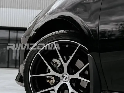 Литой диск HRE P101 R18 8J 5x100 ET35 dia 57.1 - Фото вживую на авто №5