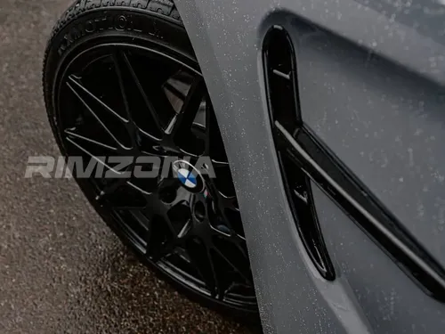 Литой диск В стиле BMW 666m Style R19 8.5/9.5J 5x120 ET30/38 dia 72.6 - Фото вживую на авто №4