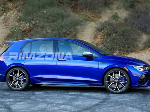 Литой диск В стиле Volkswagen R-line R19 8J 5x112 ET38 dia 57.1 - Фото вживую на авто №7