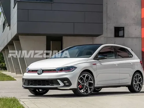 Литой диск В стиле Volkswagen Rapid R17 7.5J 5x100 ET38 dia 57.1 - Фото вживую на авто №3