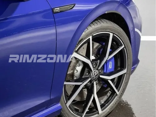 Литой диск В стиле Volkswagen BLI2533 R17 7J 5x100 ET35 dia 57.1 - Фото вживую на авто №2