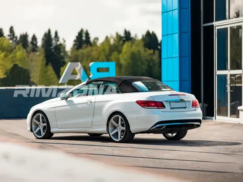 Литой диск В СТИЛЕ VOSSEN VPS303 R17 7.5J 5x108 ET33 dia 73.1 - Фото вживую на авто №4