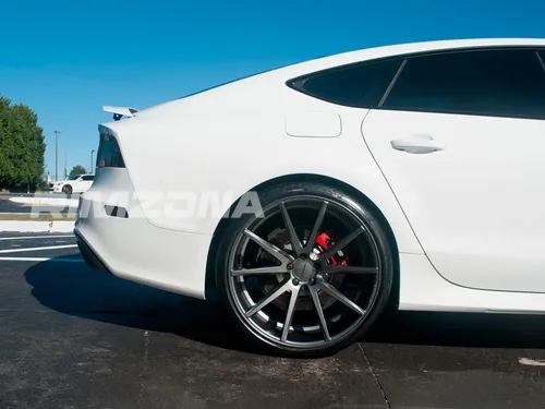 Литой диск В СТИЛЕ VOSSEN VFS1 R17 7.5J 5x114.3 ET40 dia 73.1 - Фото вживую на авто №4
