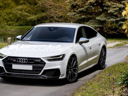 Литой диск В стиле Audi 5 W SPOKE R22 9.5J 5x112 ET26 dia 66.6 - Фото вживую на авто №3