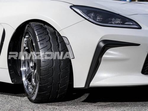 Литой диск ADVAN GT R17 7.5J 4x100 ET38 dia 73.1 - Фото вживую на авто №5