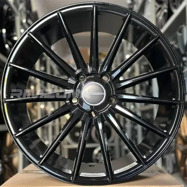 Литой диск В СТИЛЕ VOSSEN VPS305 R17 7.5J 5x114.3 ET40 dia 73.1