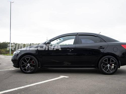 Литой диск HRE FF10 R16 7J 4x100/4x108 ET38 dia 73.1 - Фото вживую на авто №5