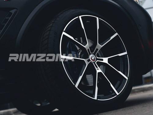 Литой диск В стиле BMW 728m style R18 8/9J 5x120 ET30/40 dia 72.6 - Фото вживую на авто №4