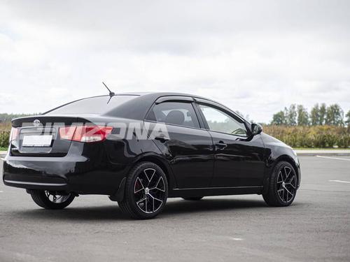 Литой диск HRE FF10 R16 7J 4x100/4x108 ET38 dia 73.1 - Фото вживую на авто №3