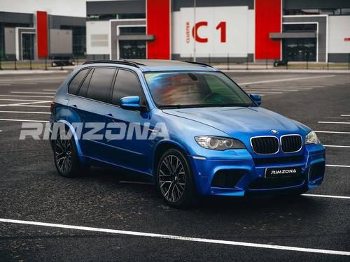 Литой диск В стиле BMW 809m Style R22 9.5/10.5J 5x112 ET35/40 dia 66.6 - Фото вживую на авто №3