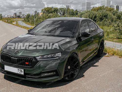 Литой диск HRE FF10 R20 8.5J 5x114.3 ET35 dia 73.1 - Фото вживую на авто №2