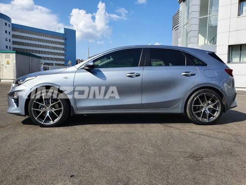 Литой диск HRE P101 R17 7.5J 4x100 ET42 dia 73.1 - Фото вживую на авто №3