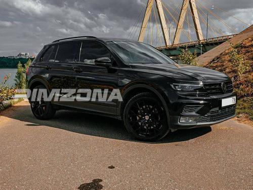 Литой диск HRE FF10 R18 8J 5x112 ET35 dia 66.6 - Фото вживую на авто №3