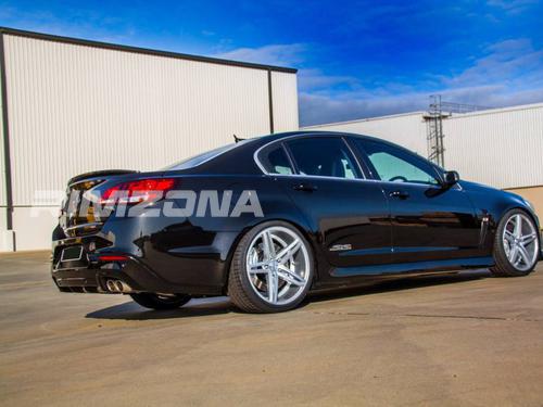 Литой диск В СТИЛЕ VOSSEN CV5 R18 8J 5x112 ET38 dia 73.1 - Фото вживую на авто №4