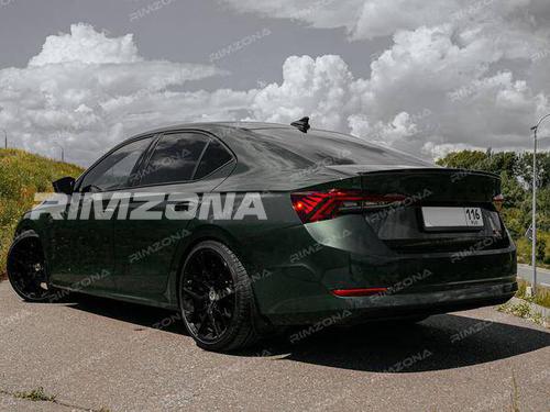 Литой диск HRE FF10 R20 8.5J 5x114.3 ET35 dia 73.1 - Фото вживую на авто №4
