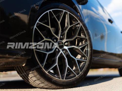 Литой диск В СТИЛЕ VOSSEN HF-2 R18 8J 5x112 ET38 dia 73.1 - Фото вживую на авто №5