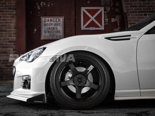 Литой диск ADVAN GT R17 7.5J 4x100 ET38 dia 73.1 - Фото вживую на авто №6