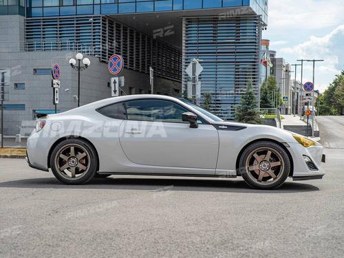 Литой диск RAYS TE37SL R17 8J 4x100 ET35 dia 73.1 - Фото вживую на авто №7