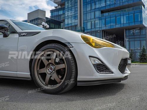 Литой диск RAYS TE37SL R17 8J 4x100 ET35 dia 73.1 - Фото вживую на авто №8
