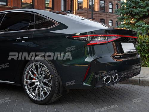 Литой диск VORSTEINER LK013 R18 8J 5x114.3 ET35 dia 73.1 - Фото вживую на авто №5