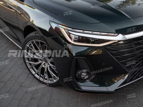 Литой диск VORSTEINER LK013 R18 8J 5x114.3 ET35 dia 73.1 - Фото вживую на авто №8