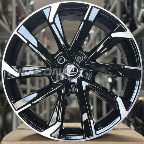 Литой диск В стиле Lexus 642 R18 8J 5x114.3 ET45 dia 67.1