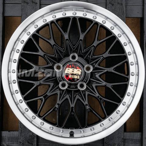 Литой диск BBS Dura R17 7.5J 5x114.3 ET35 dia 73.1